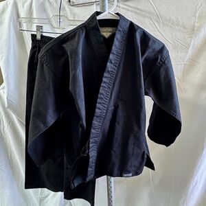 Century Martial Arts Student Uniform Solid Black Child Size (4/5) Jacke+Pants